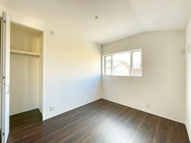 ��t���D���s�O�L�˒� �̐V�z��ˌ��Ă̎��[