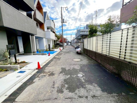 ��t���s��s�V�c2���ڂ̐V�z��ˌ��Ă̌��n�O�ώʐ^