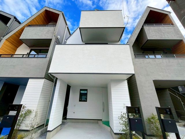 ��t���s��s�V�c2���ڂ̐V�z��ˌ��Ă̌��n�O�ώʐ^