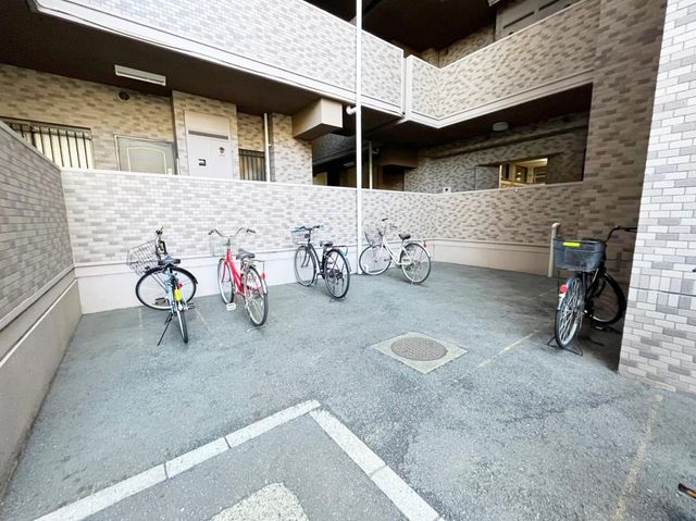 ��t���D���s������2���ڂ̒��Ã}���V�����̂��̑�