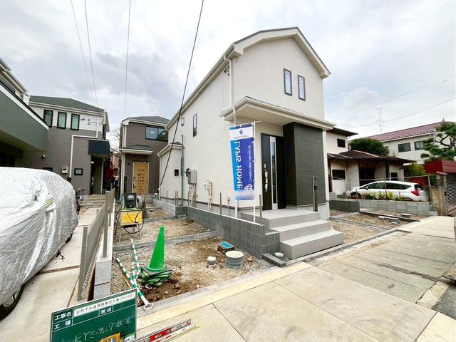 ��t���s��s�{�k��1���ڂ̐V�z��ˌ��Ă̌��n�O�ώʐ^