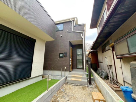 ��t���s��s�{�k��1���ڂ̐V�z��ˌ��Ă̌��n�O�ώʐ^