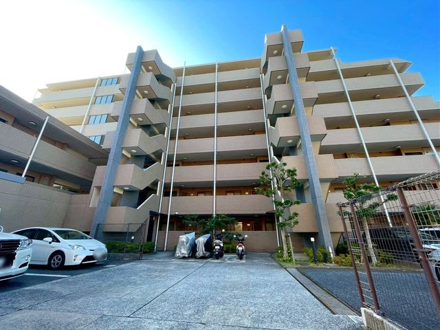 ��t���D���s��q�� �̒��Ã}���V�����̌��n�O�ώʐ^