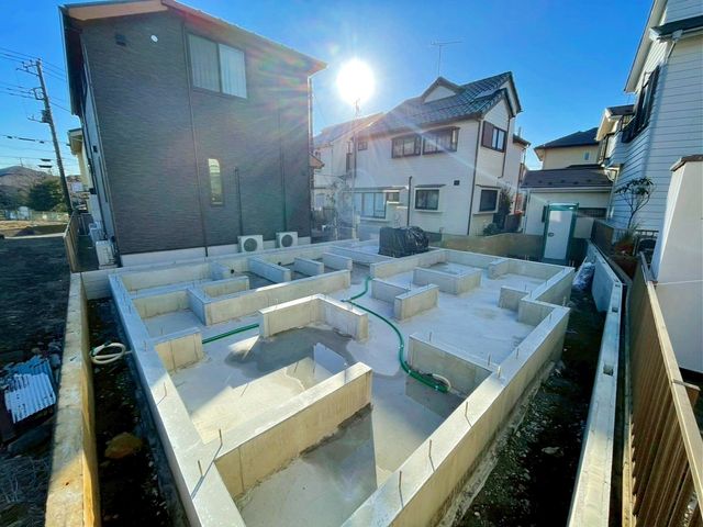 ��t���s��s�{�a�c1���ڂ̐V�z��ˌ��Ă̌��n�O�ώʐ^