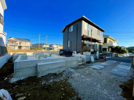 ��t���s��s�{�a�c1���ڂ̐V�z��ˌ��Ă̌��n�O�ώʐ^