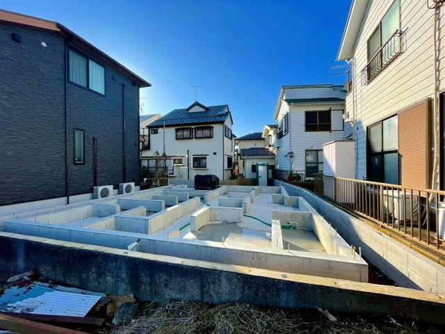 ��t���s��s�{�a�c1���ڂ̐V�z��ˌ��Ă̌��n�O�ώʐ^