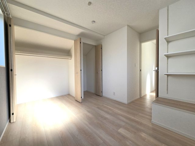 ��t���s��s�{�v��1���ڂ̐V�z��ˌ��Ă̌���