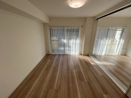 ��t���D���s����� �̒��Ã}���V�����̃L�b�`��