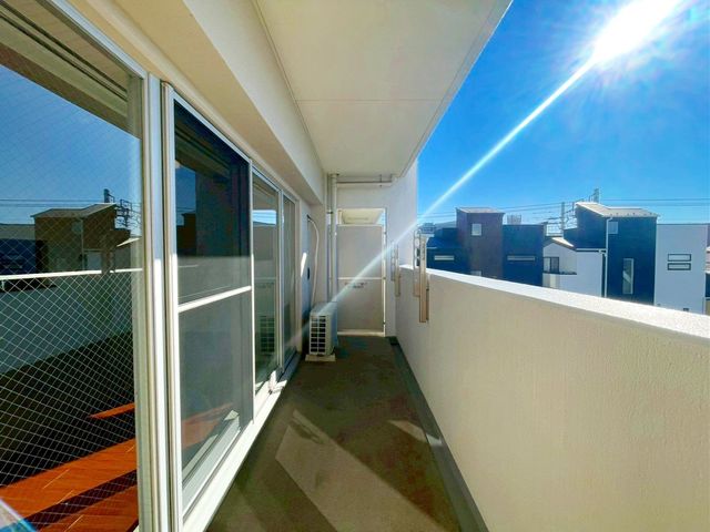 ��t���s��s��1���ڂ̒��Ã}���V�����̃o���R�j�[