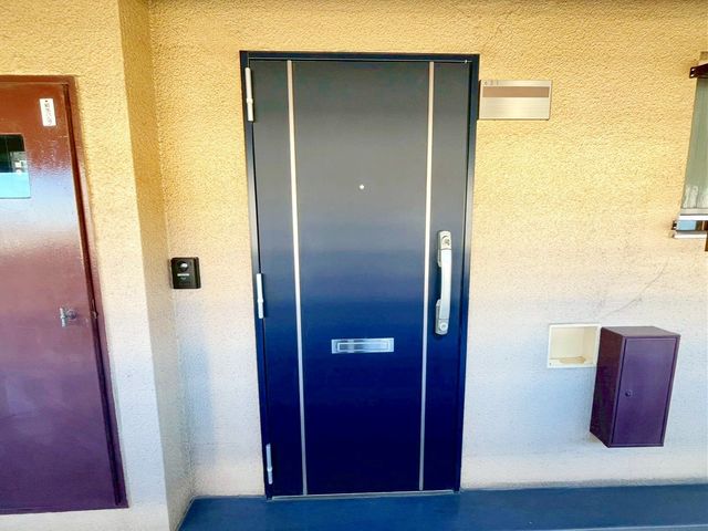 ��t���s��s�c�K4���ڂ̒��Ã}���V�����̃o���R�j�[