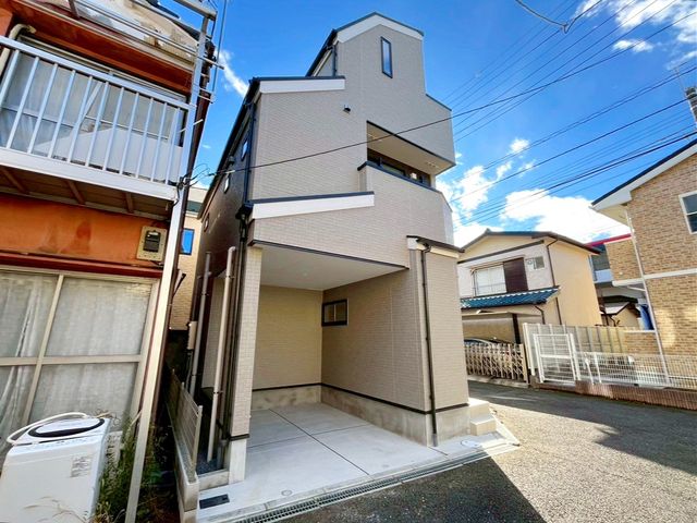 ��t���s��s�V�c1���ڂ̐V�z��ˌ��Ă̌��n�O�ώʐ^