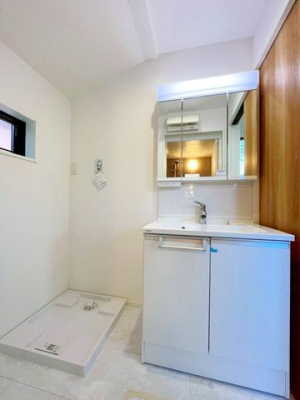 ��t���s��s�V�c1���ڂ̐V�z��ˌ��Ẵg�C��