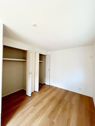 ��t���s��s�V�c1���ڂ̐V�z��ˌ��Ă̎q������