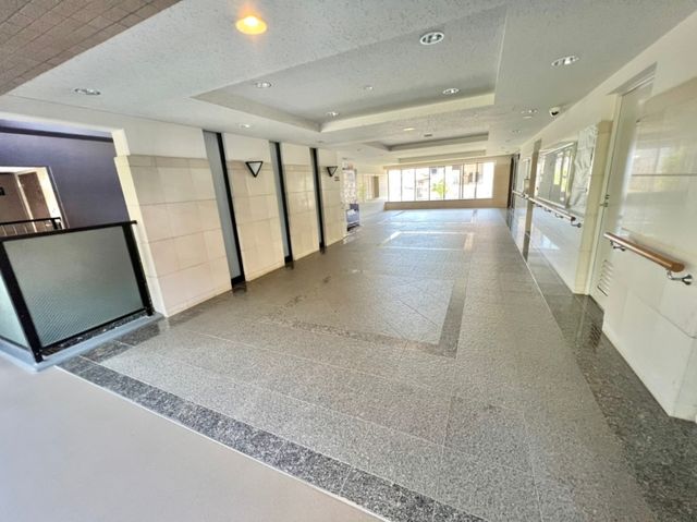 ��t���s��s�c�K3���ڂ̒��Ã}���V�����̃G���g�����X