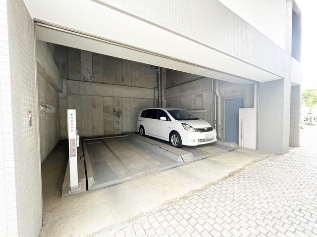 ��t���D���s��q�� �̒��Ã}���V�����̒��ԏ�