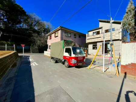 ��t���s��s�{�k��3���ڂ̐V�z��ˌ��Ă̌��n�O�ώʐ^