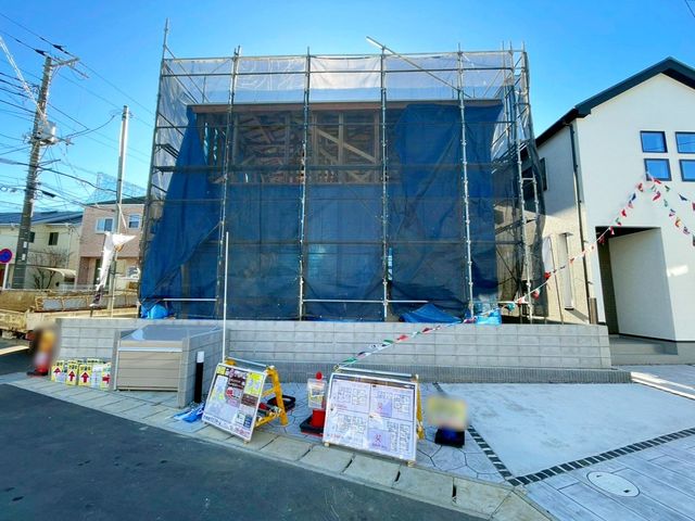 ��t���s��s�{�k��3���ڂ̐V�z��ˌ��Ă̌��n�O�ώʐ^