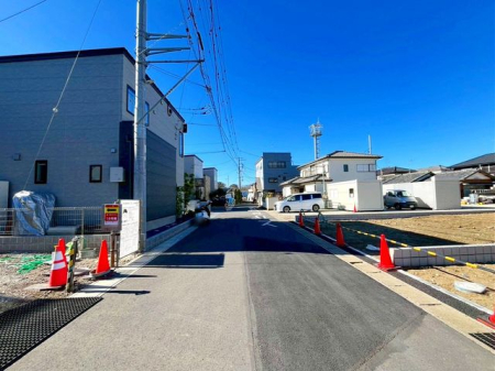 ��t���s��s���䒬1���ڂ̐V�z��ˌ��Ă̌��n�O�ώʐ^