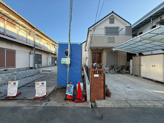 ��t���s��s��ז�3���ڂ̐V�z��ˌ��Ă̌��n�O�ώʐ^