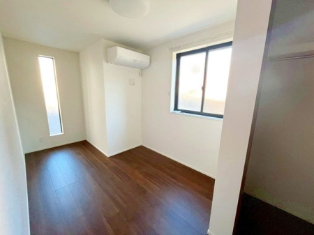 ��t���s��s�ɐ��h �̒��È�ˌ��Ă̎q������