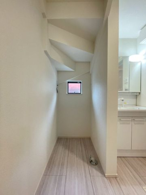 ��t���D���s�Č�3���ڂ̐V�z��ˌ��Ă̂��̑�