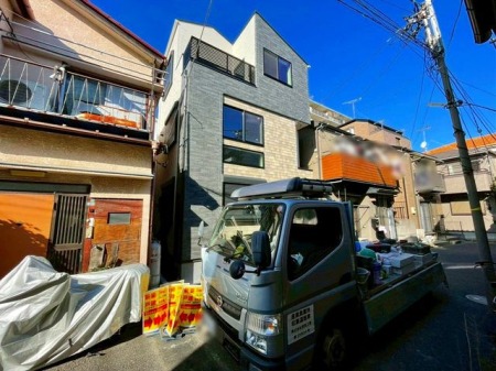 ��t���s��s�V��1���ڂ̐V�z��ˌ��Ă̌��n�O�ώʐ^