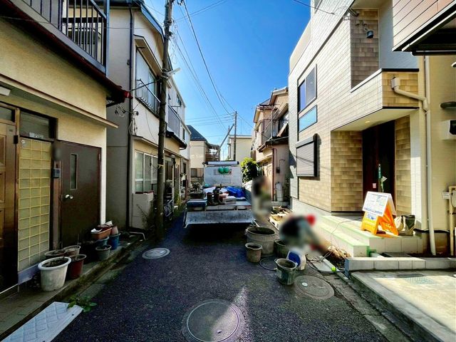 ��t���s��s�V��1���ڂ̐V�z��ˌ��Ă̌��n�O�ώʐ^