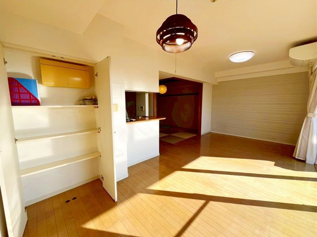 ��t���D���s�{���R6���ڂ̒��Ã}���V�����̃L�b�`��