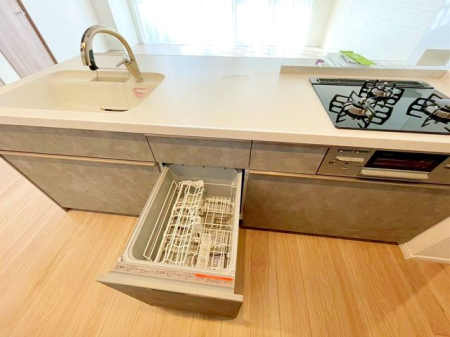 ��t���s��s�S��3���ڂ̒��Ã}���V�����̃G���g�����X