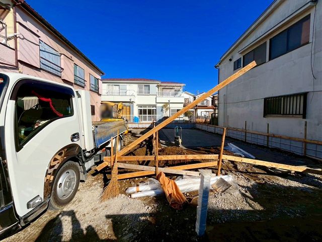 ��t���s��s�{�k��2���ڂ̐V�z��ˌ��Ă̌��n�O�ώʐ^