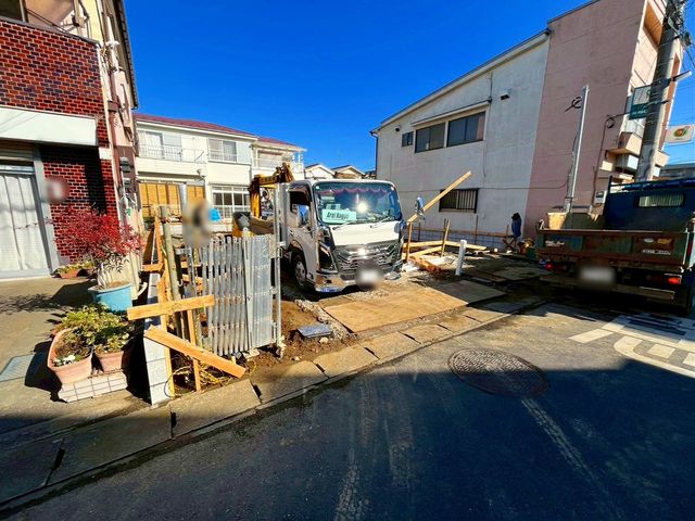 ��t���s��s�{�k��2���ڂ̐V�z��ˌ��Ă̌��n�O�ώʐ^