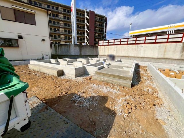 ��t�����ˎs�O���3���ڂ̐V�z��ˌ��Ă̌��n�O�ώʐ^