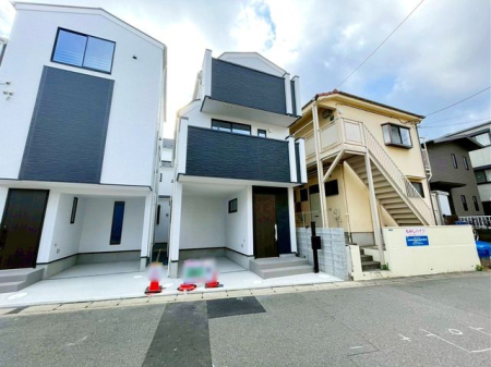 ��t���s��s����1���ڂ̐V�z��ˌ��Ă̌��n�O�ώʐ^