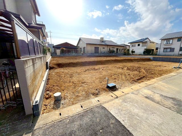 ��t�����ˎs��\���I���u�ˎR�� �̐V�z��ˌ��Ă̌��n�O�ώʐ^