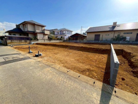 ��t�����ˎs��\���I���u�ˎR�� �̐V�z��ˌ��Ă̌��n�O�ώʐ^