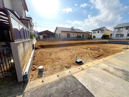 ��t�����ˎs��\���I���u�ˎR�� �̐V�z��ˌ��Ă̌��n�O�ώʐ^