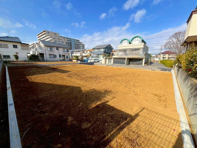 ��t�����ˎs��\���I���u�ˎR�� �̐V�z��ˌ��Ă̌��n�O�ώʐ^