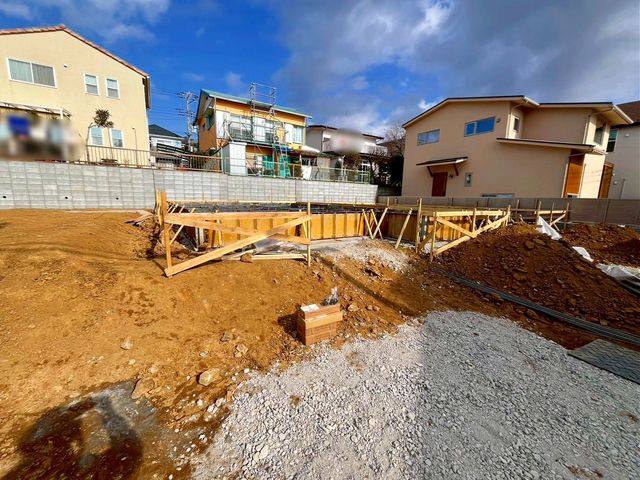 ��t�����ˎs�H�R �̐V�z��ˌ��Ă̌��n�O�ώʐ^