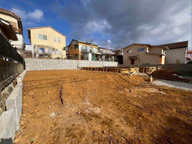 ��t�����ˎs�H�R �̐V�z��ˌ��Ă̌��n�O�ώʐ^