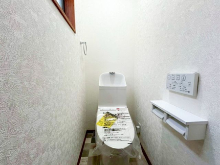 ��t���D���s�O�L�˒� �̒��È�ˌ��Ă̐Q��