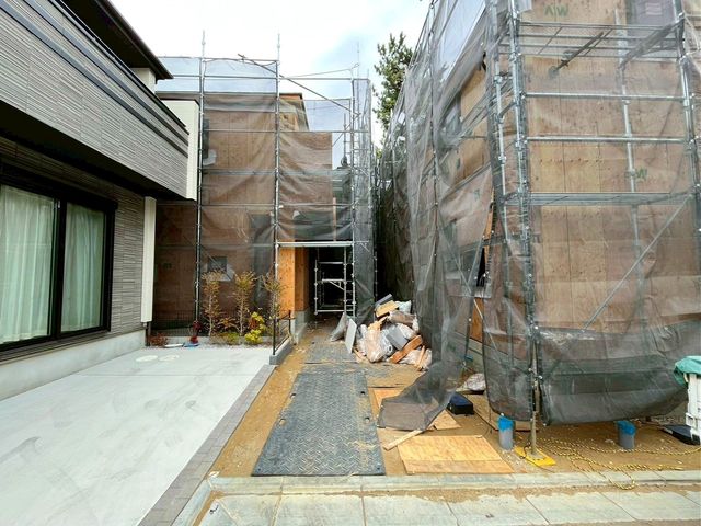 ��t���s��s����2���ڂ̐V�z��ˌ��Ă̌��n�O�ώʐ^