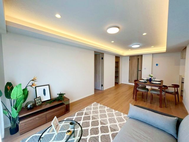 ��t���s��s����2���ڂ̒��Ã}���V�����̃��r���O