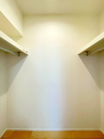 ��t���s��s�V�c5���ڂ̒��Ã}���V�����̎��[