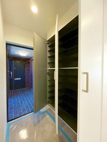 ��t���D���s���1���ڂ̒��Ã}���V�����̎��[