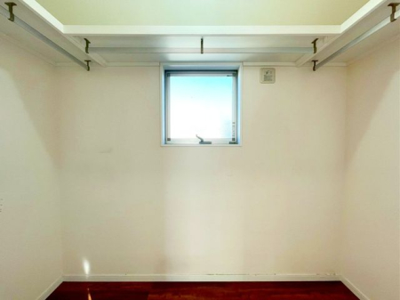 ��t���s��s����5���ڂ̒��È�ˌ��Ă̎��[