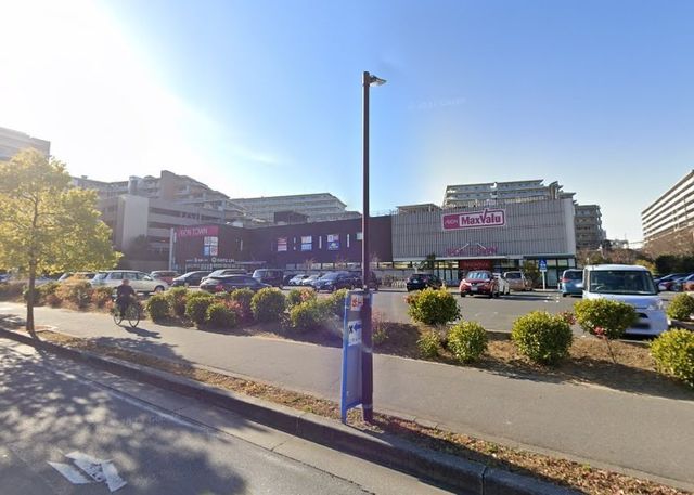 ��t���D���s�Č�3���ڂ̐V�z��ˌ��Ă̎��ӊ�