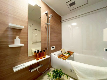 ��t���D���s�Í�2���ڂ̒��Ã}���V�����̐��ʑ�E���ʏ�