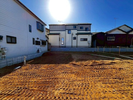 ��t���s��s�k��3���ڂ̐V�z��ˌ��Ă̌��n�O�ώʐ^