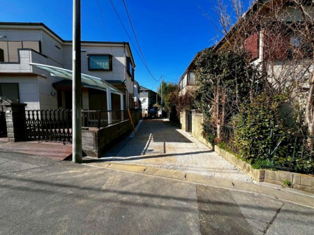 ��t���s��s�k��3���ڂ̐V�z��ˌ��Ă̌��n�O�ώʐ^