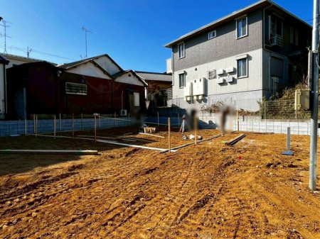 ��t���s��s�k��3���ڂ̐V�z��ˌ��Ă̌��n�O�ώʐ^